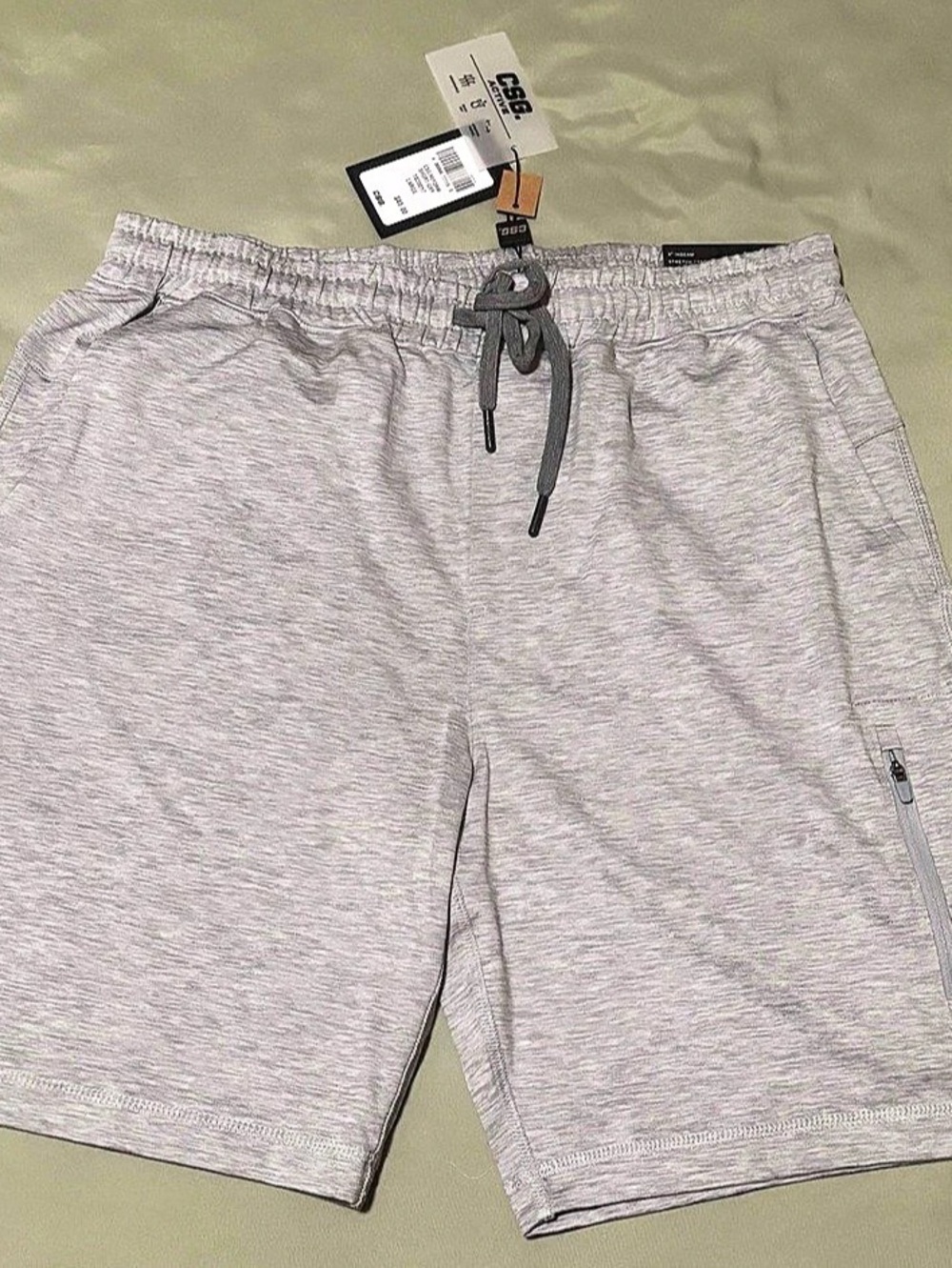 CSG Active Athletic Shorts in Gray Size Large NWT